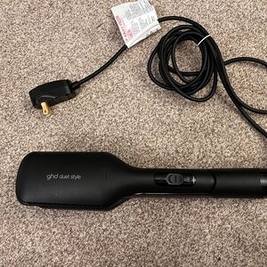 ghd Duet Style 2in1 flat iron blow dryer